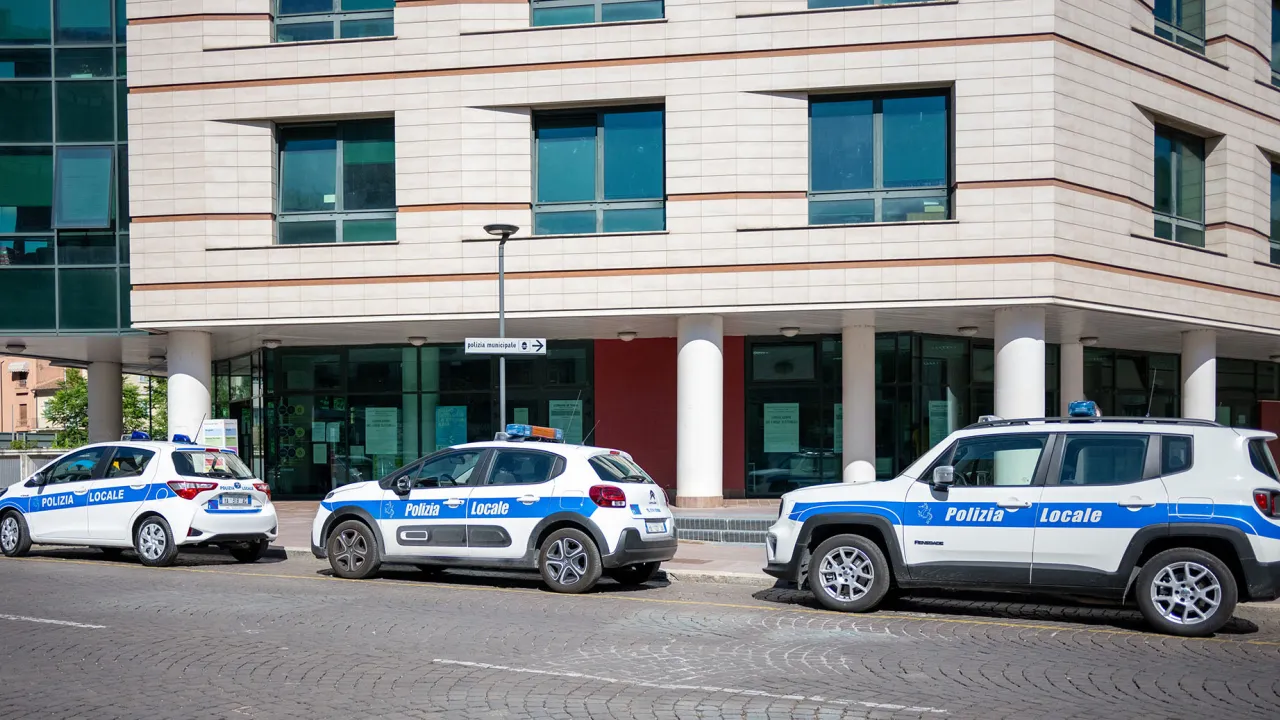 Accoglienza e prima informazione della Polizia Locale